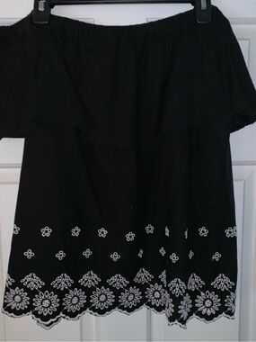 Old Navy Black Off-Shoulder Top with White Embroidered Hem